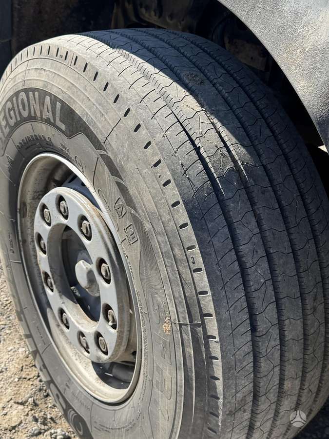 MAN 33-364, savivarčiai su kranu