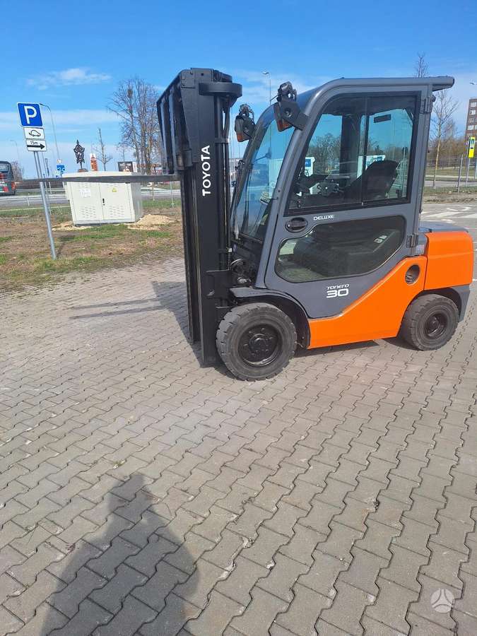 Toyota 02-8FDF30, вилочные погрузчики