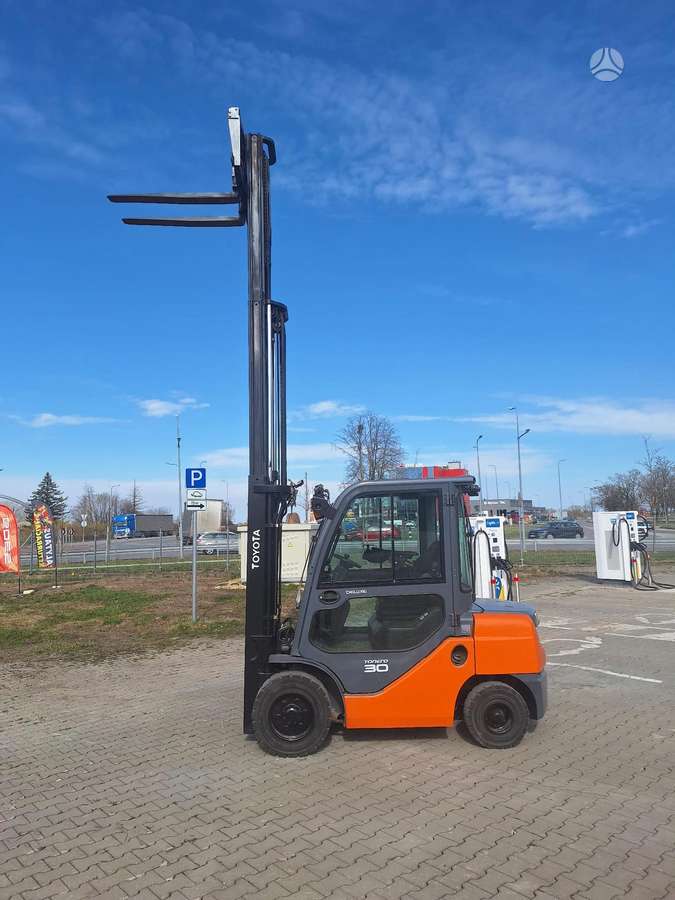 Toyota 02-8FDF30, forklifts