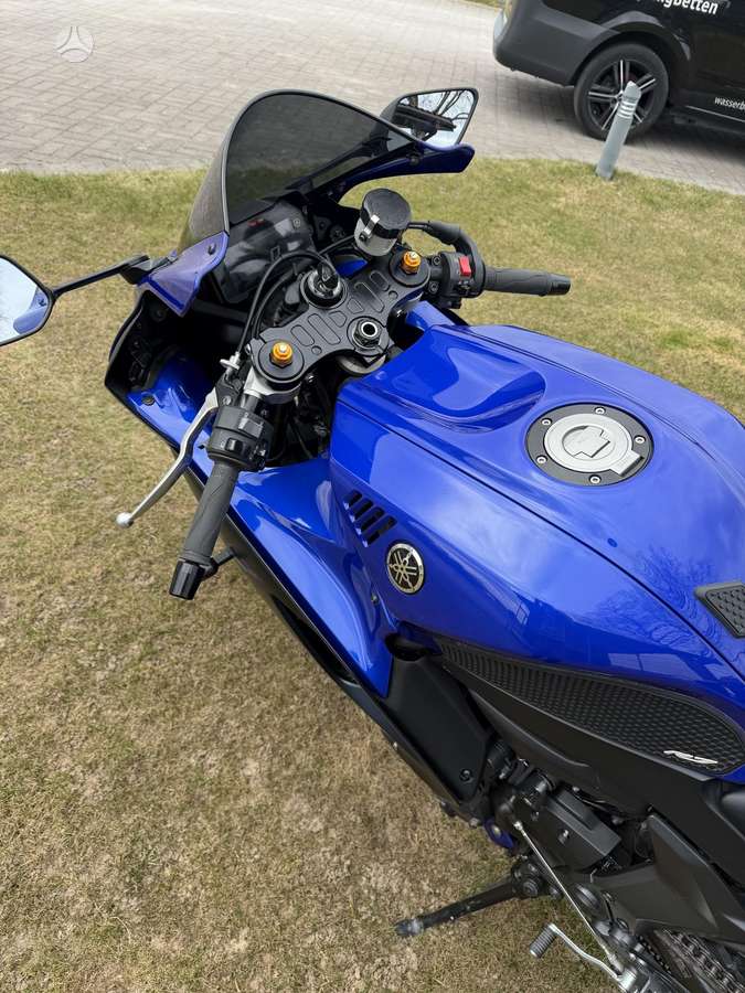 Yamaha R7 689cc, superbikes
