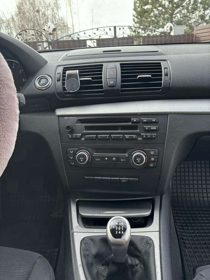 BMW 118, 2.0 l., hatchback