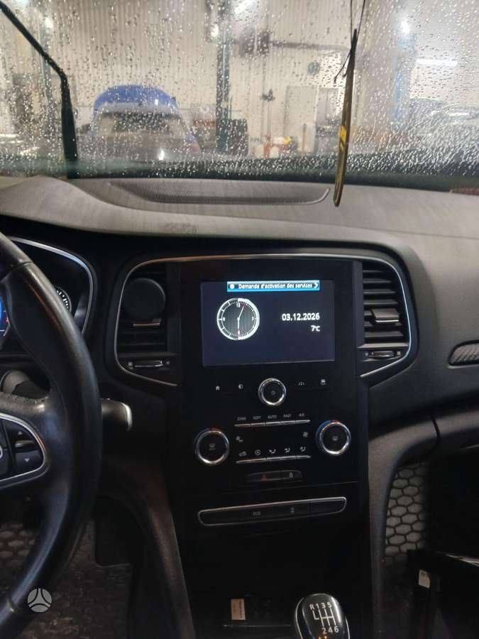 Renault Megane dalimis
