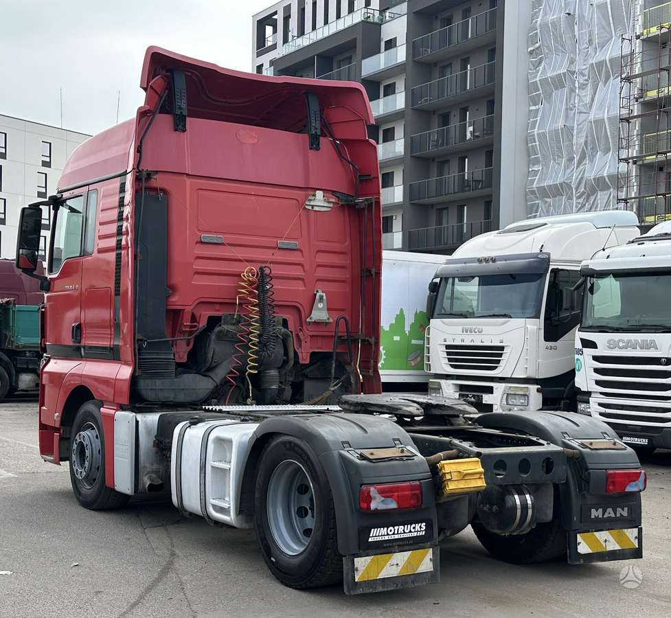 MAN TGX 18.440, double sleeper