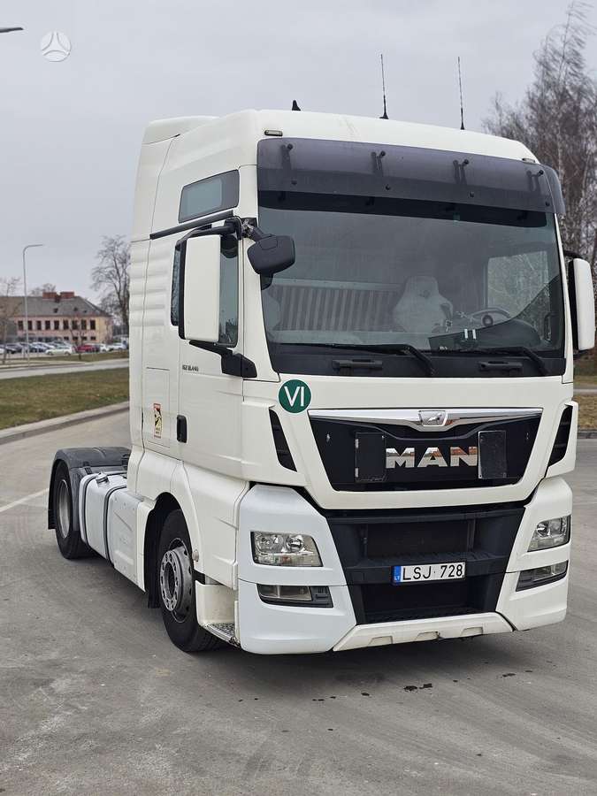 MAN TGX 18.440, 2 miegamosios vietos