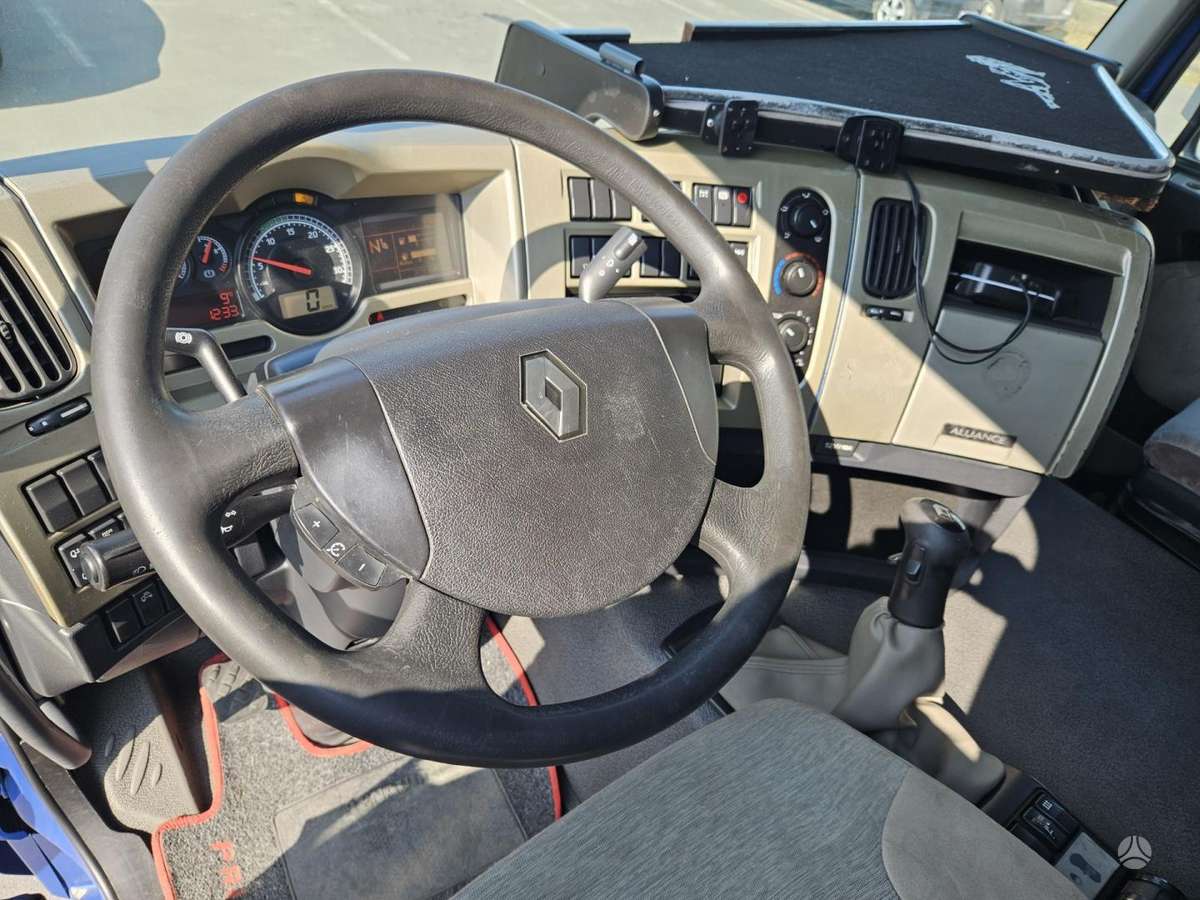 Renault PREMIUM 410 DXI, double sleeper