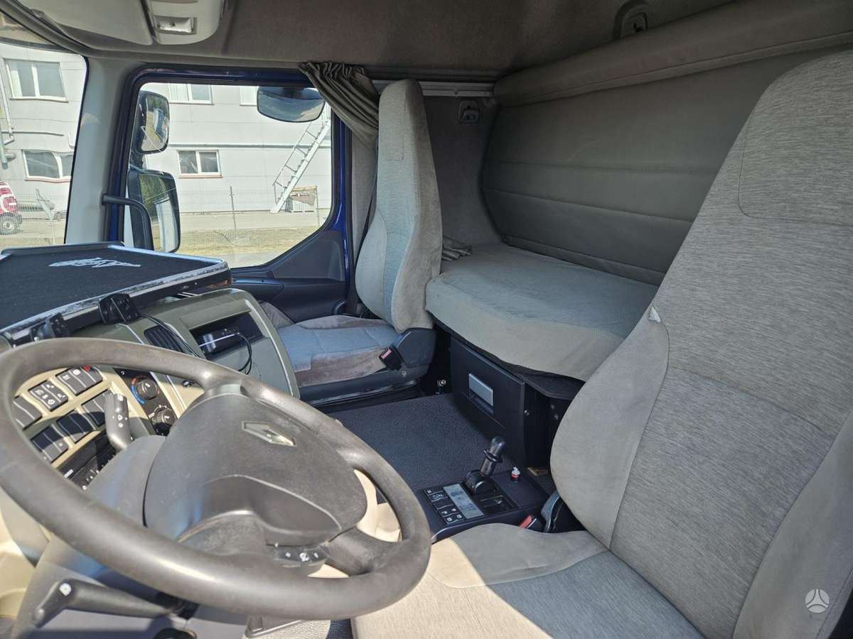 Renault PREMIUM 410 DXI, double sleeper