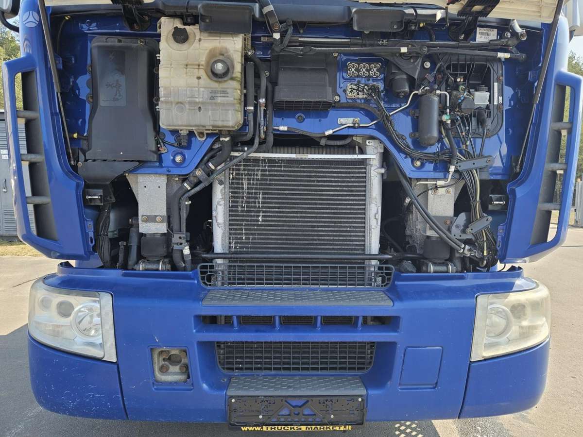 Renault PREMIUM 410 DXI, double sleeper