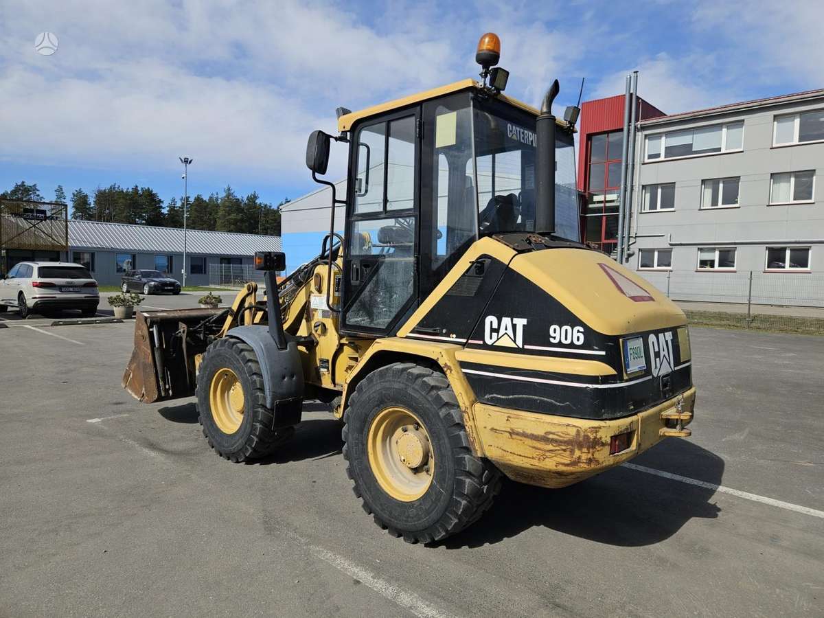 Caterpillar 906, mini loaders