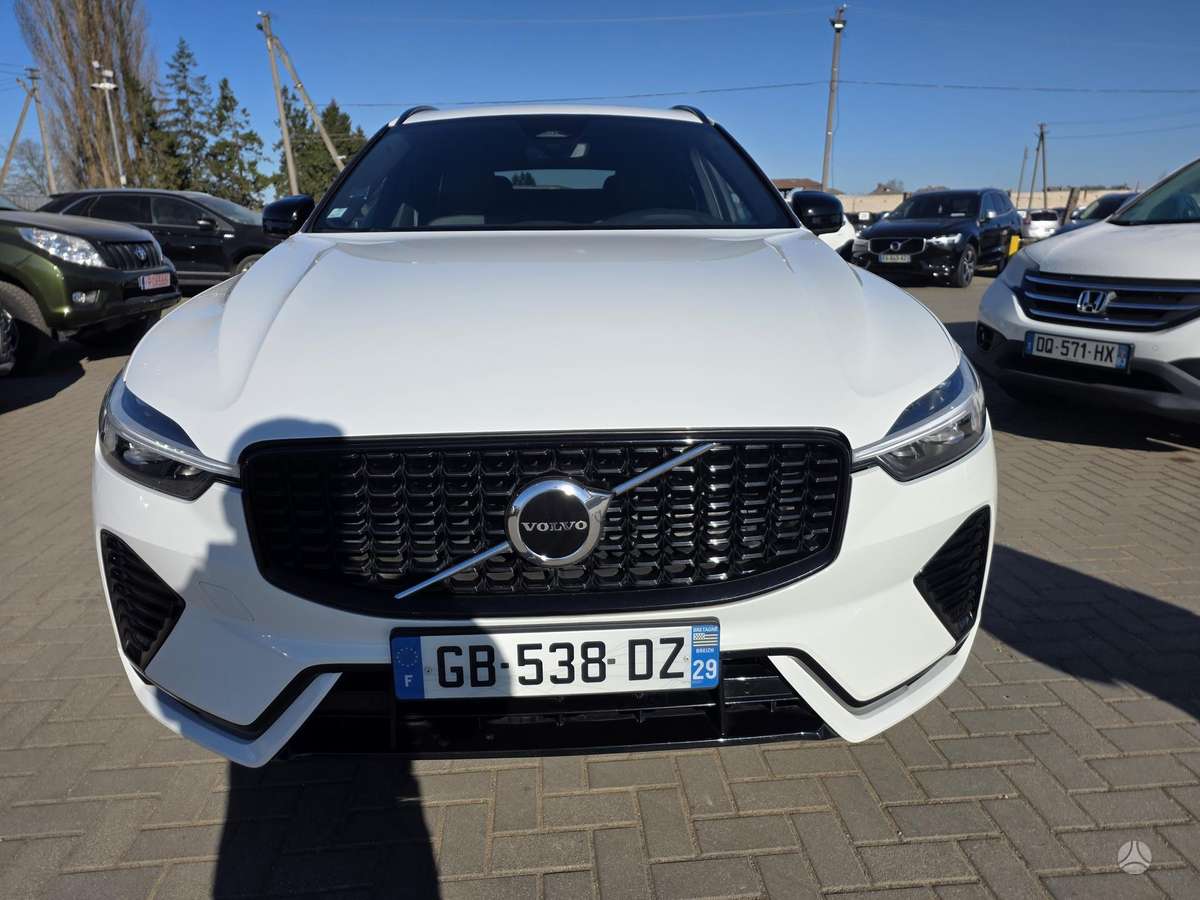 Volvo XC60 - 2
