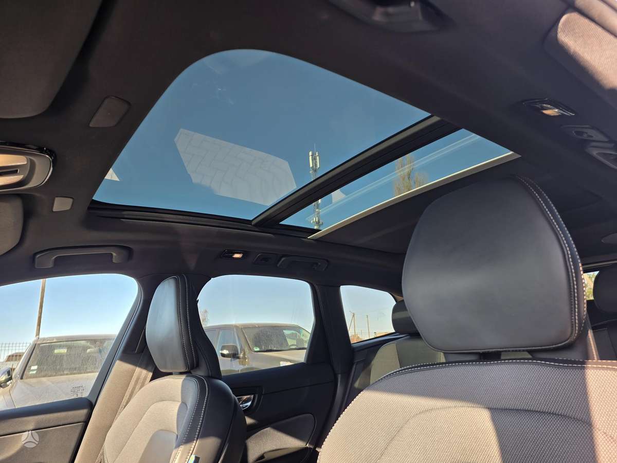 Volvo XC60 - 12