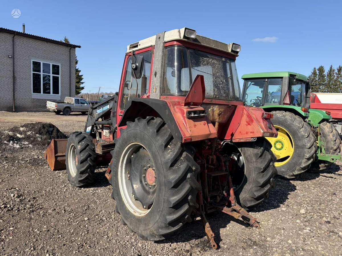 Case 844 XL, tractors