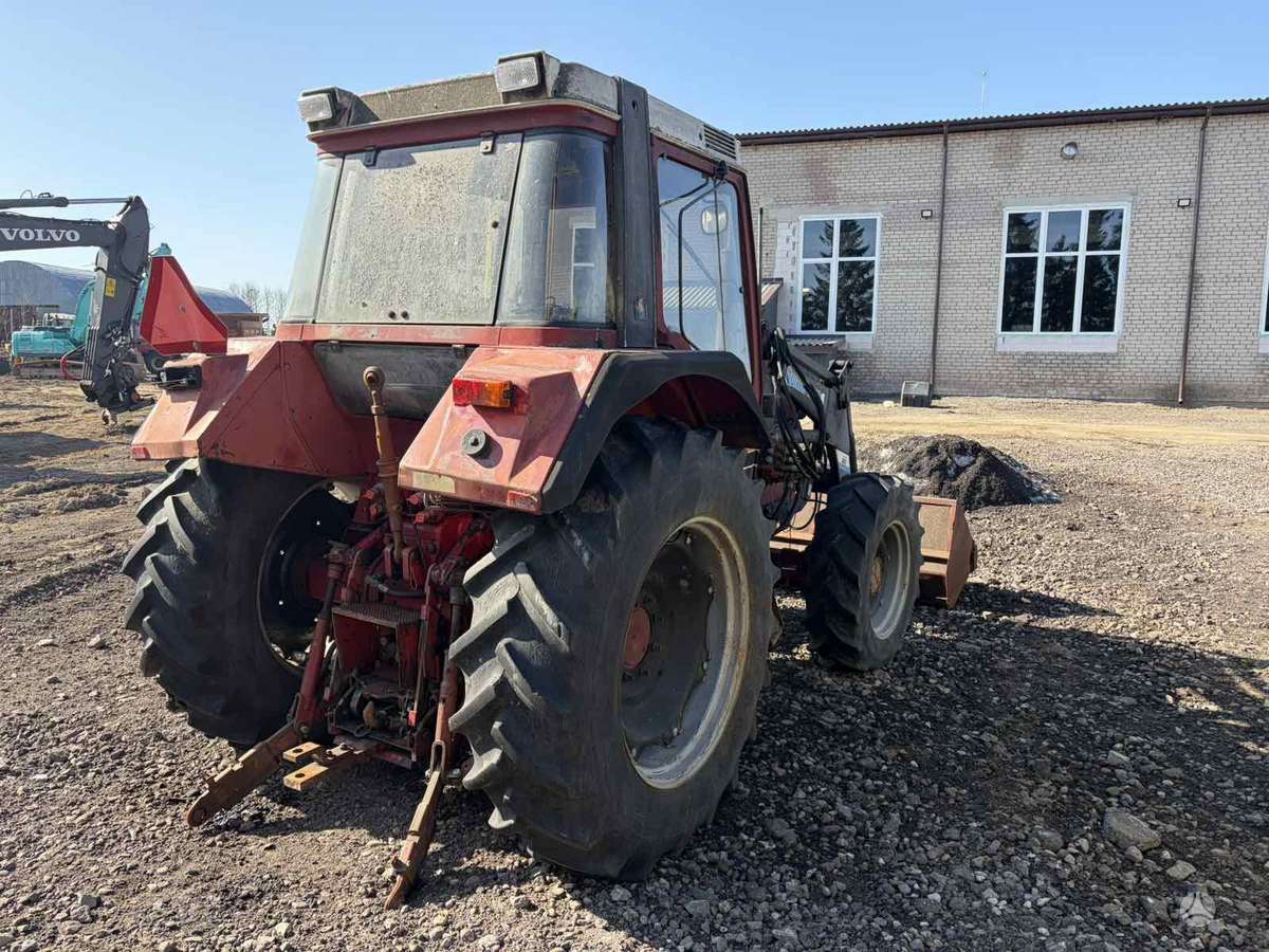 Case 844 XL, tractors