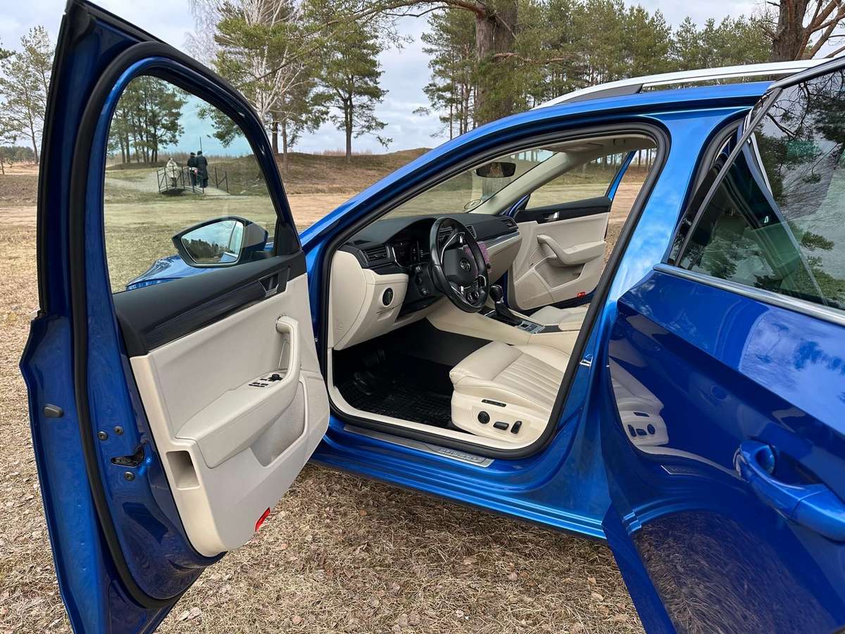 Skoda Superb, 2.0 l., Универсал