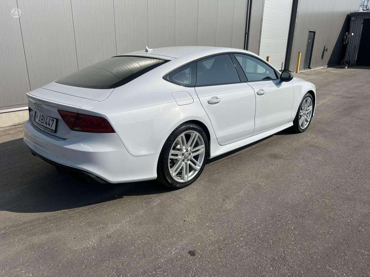 Audi RS 7, 4.0 l., Седан
