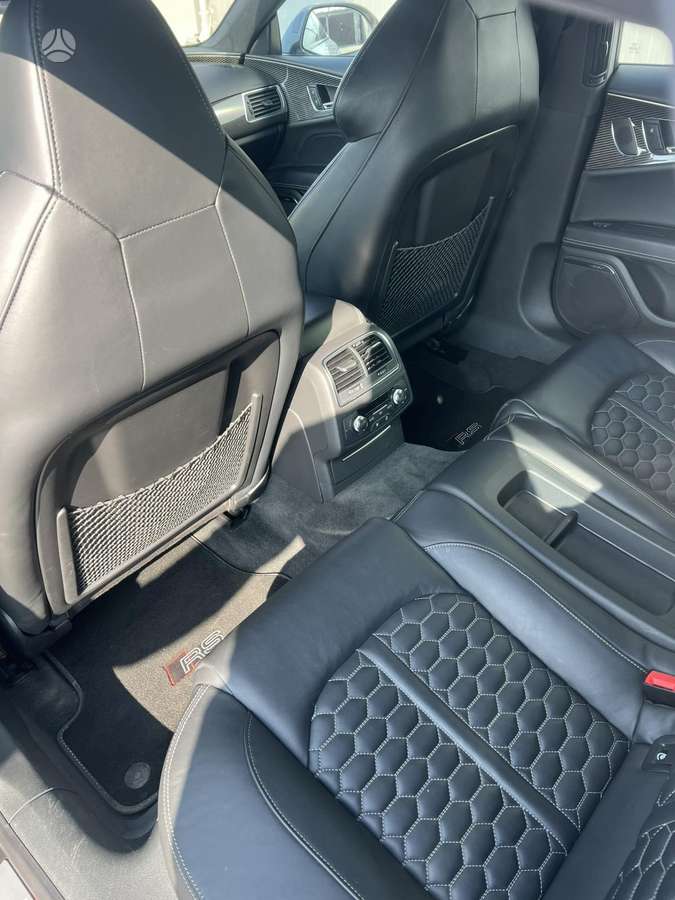 Audi RS 7, 4.0 l., Седан