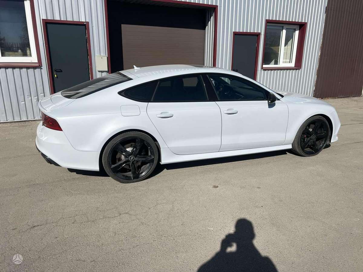 Audi RS 7, 4.0 l., Седан