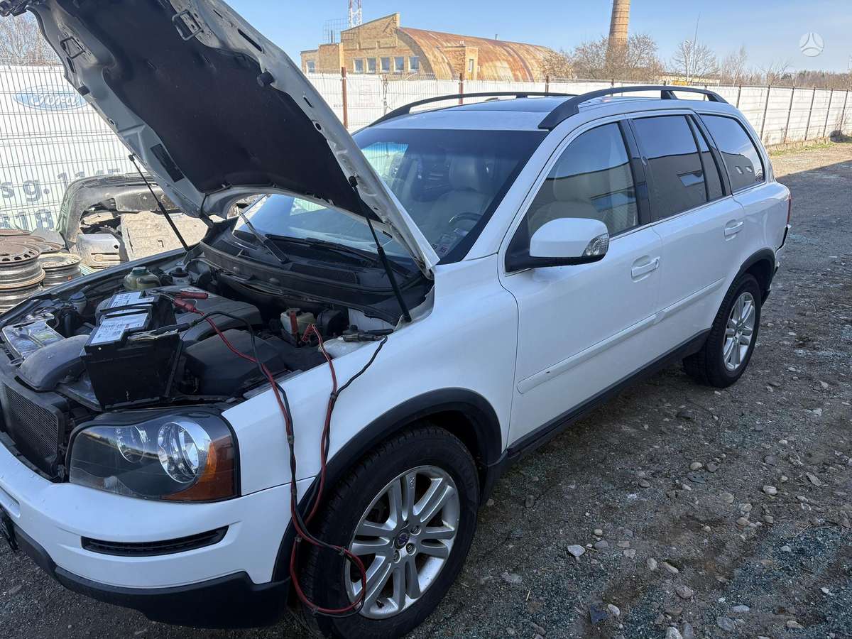 Volvo XC90 37068366700