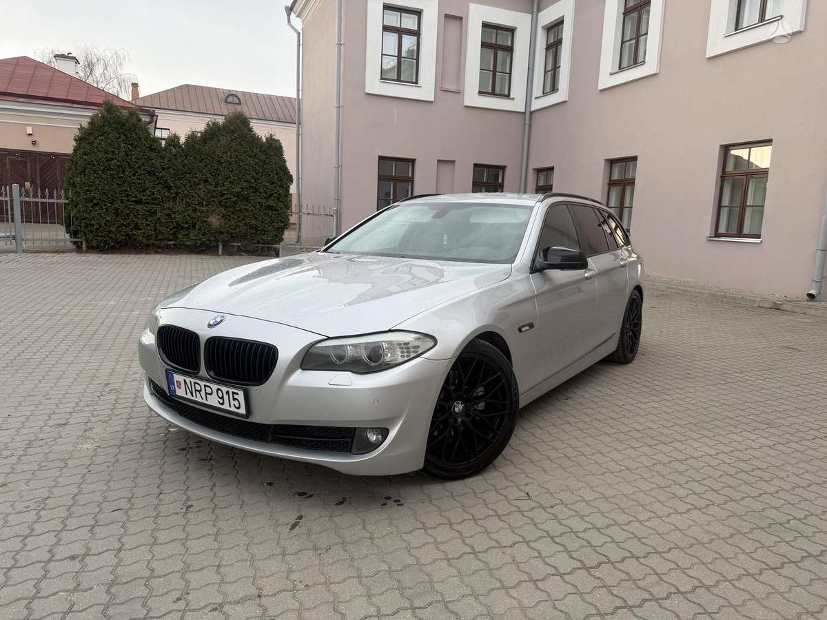 BMW 520, 2.0 l., universalas