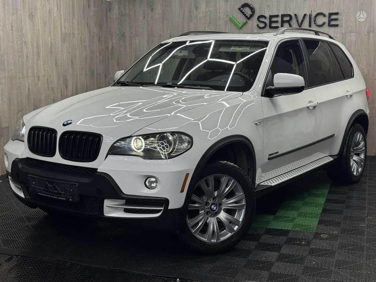 BMW X5, 3.0 l., off-road / crossover
