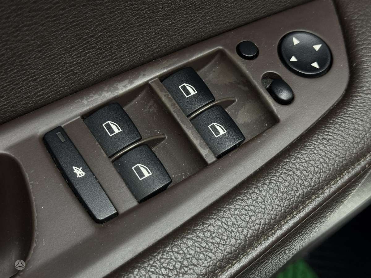 BMW X5, 3.0 l., off-road / crossover