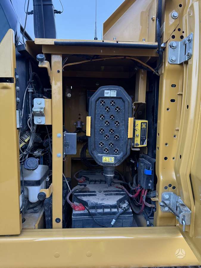 Caterpillar 323  3D Leica, экскаваторы