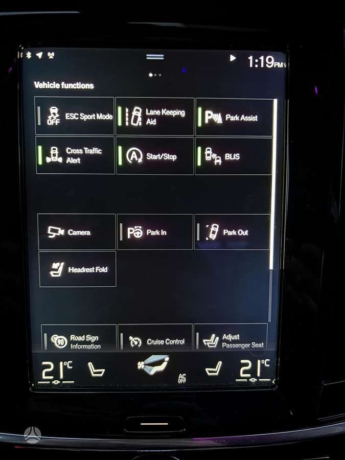 Volvo S90, 2.0 l., Седан
