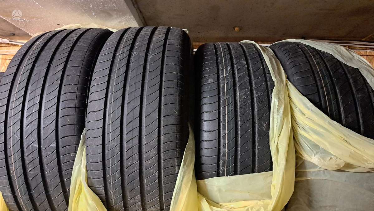 Michelin Primacy 4, summer 235/50 R19
