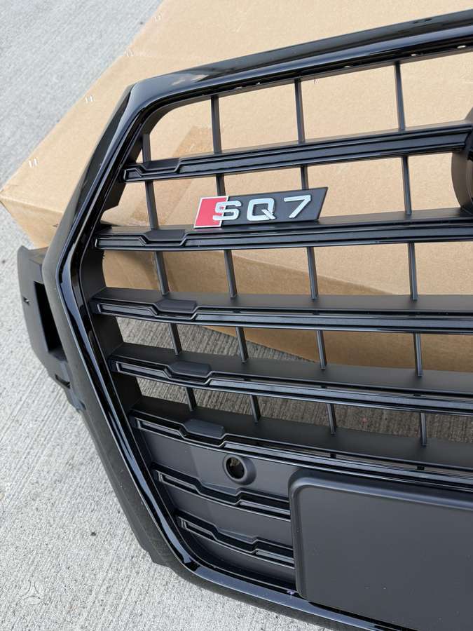 Audi Q7, SQ7 style