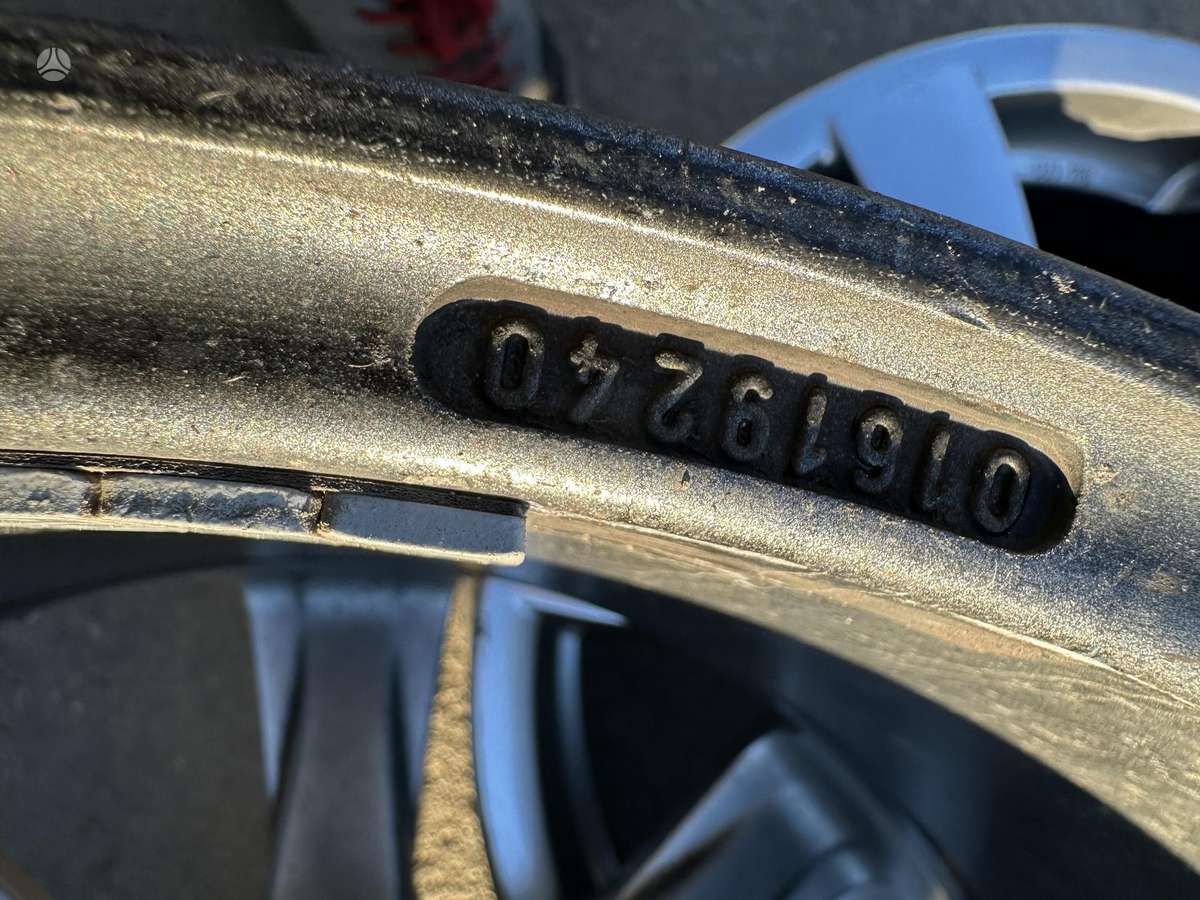 OZ Racing Titan wheels, light alloy, R17