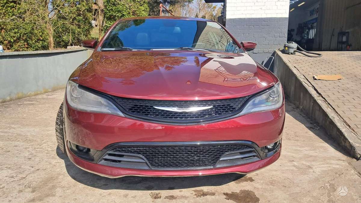 Chrysler 200, 2.4 l., Седан
