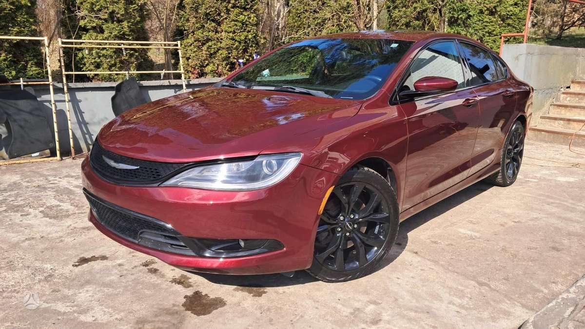 Chrysler 200, 2.4 l., Седан