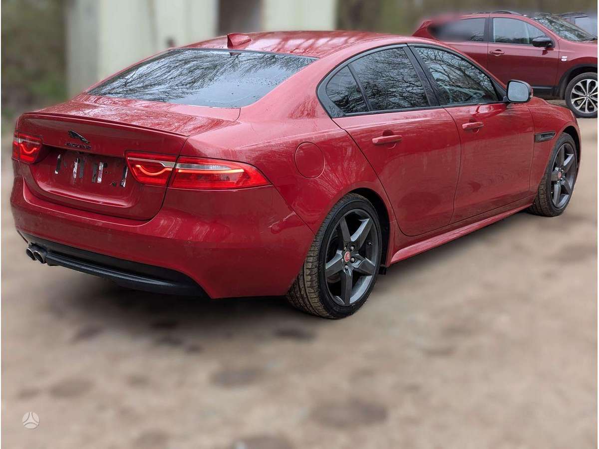 Jaguar XE variklis