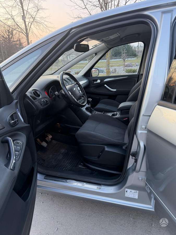 Ford S-MAX, 2.0 l., Минивэн