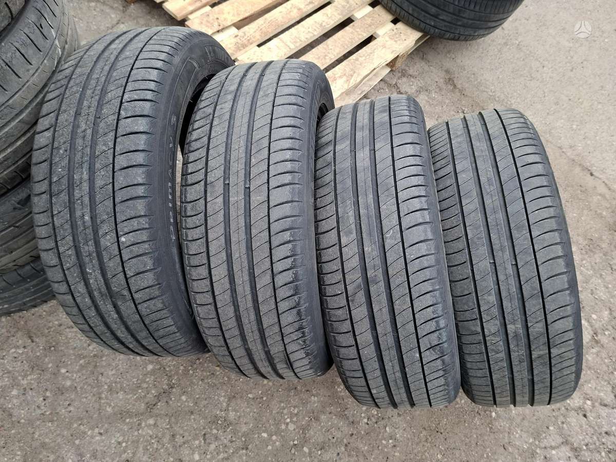 Michelin, vasaras 215/55 R18