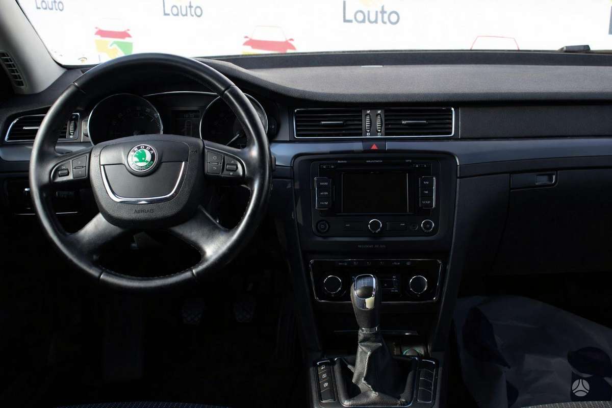 Skoda Superb, 1.6 l., Универсал