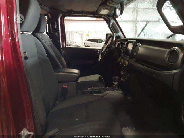 Jeep Wrangler dalimis