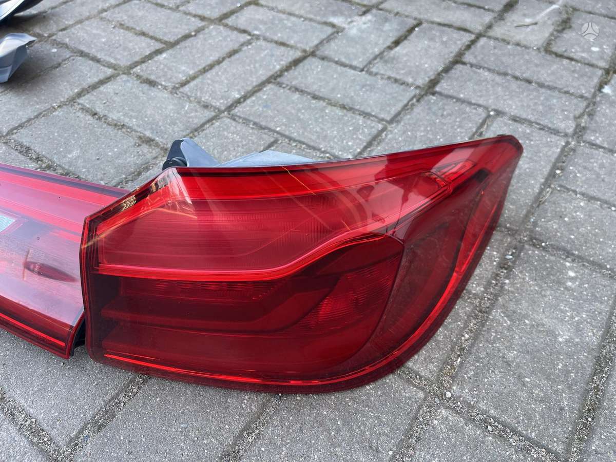 BMW 5 serija фары