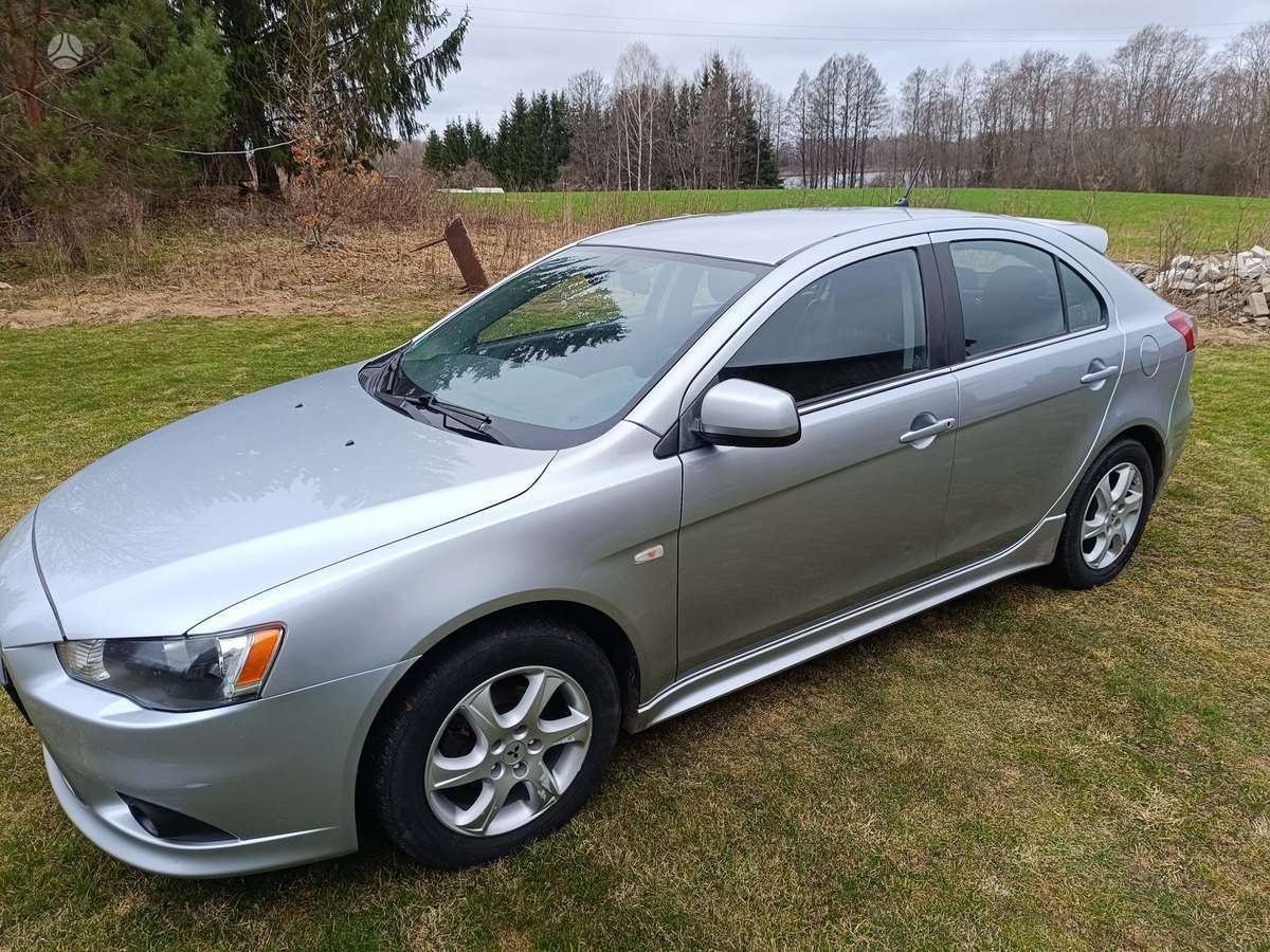 Mitsubishi Lancer, 1.8 l., hatchback