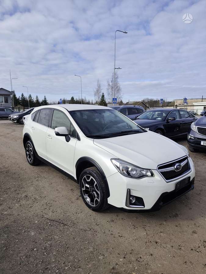 Subaru XV, 2.0 l., off-road / crossover