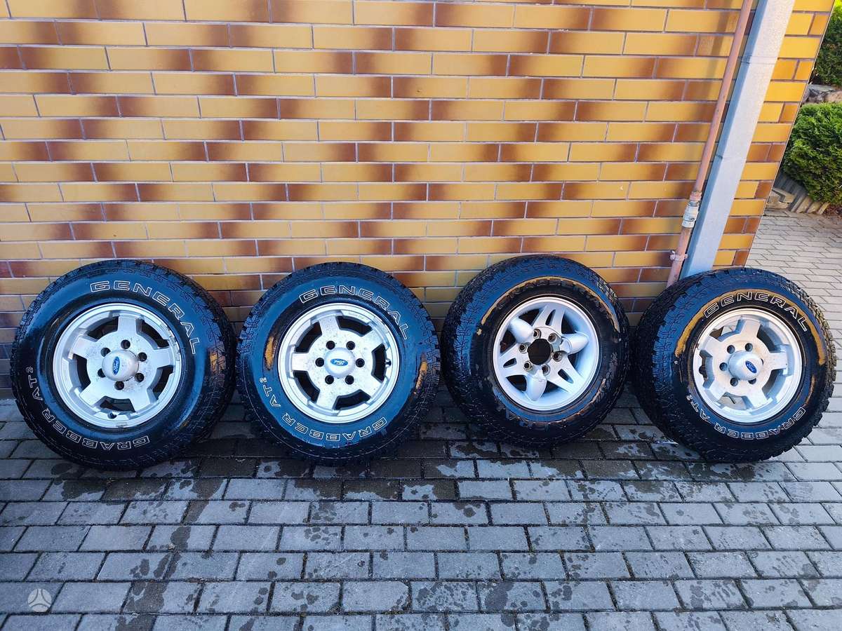 Nissan Terrano, light alloy, R15