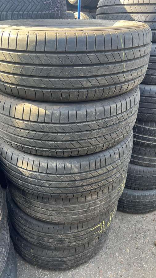 Kumho, vasarinės 215/60 R17