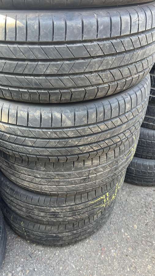Kumho, vasarinės 215/60 R17