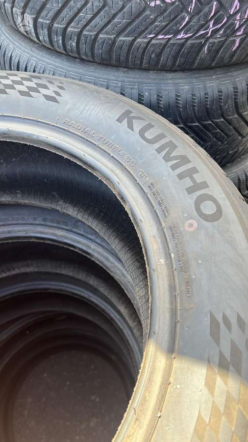 Kumho, vasarinės 215/60 R17