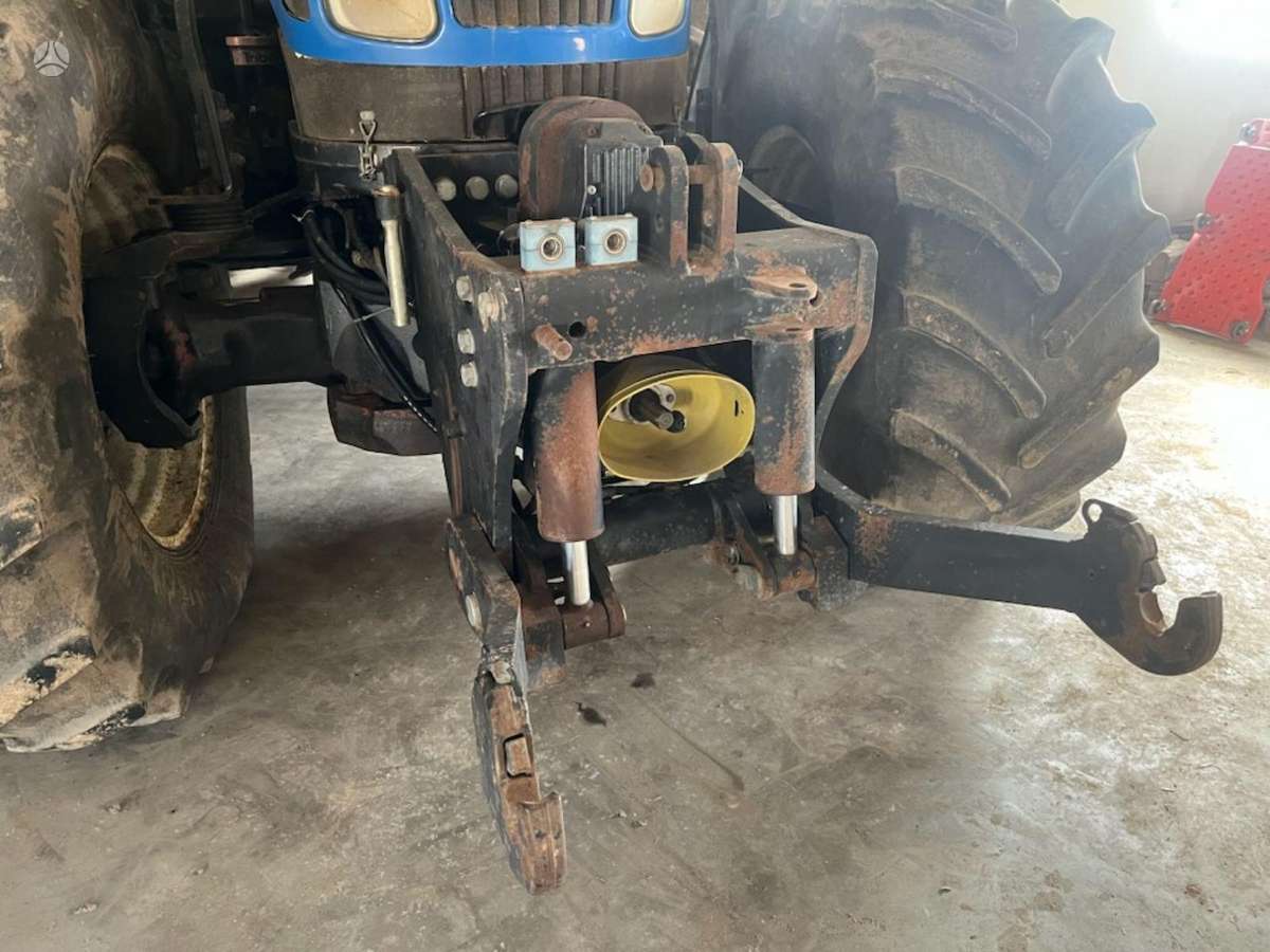 New Holland T8040, тракторы