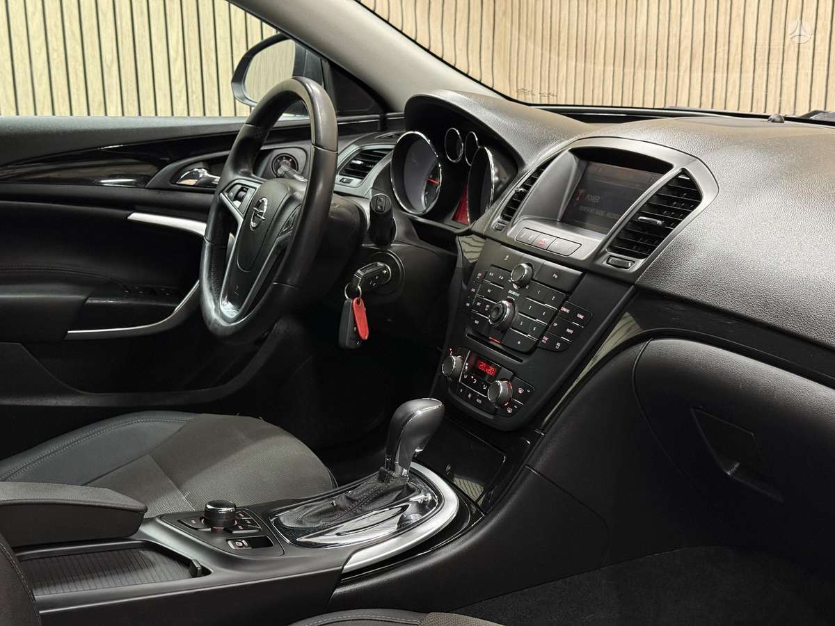 Opel Insignia, 2.0 l., wagon