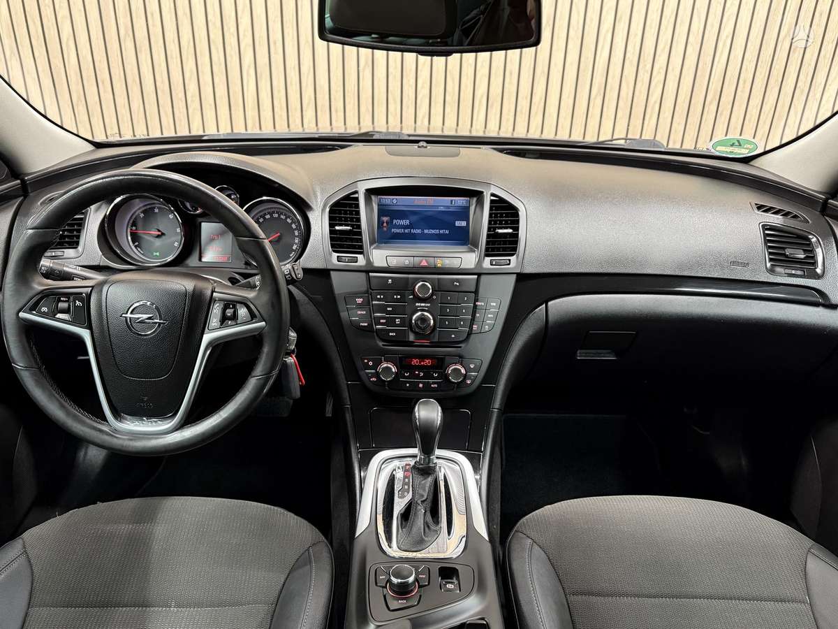 Opel Insignia, 2.0 l., wagon