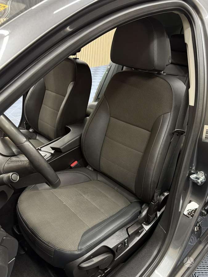 Opel Insignia, 2.0 l., wagon