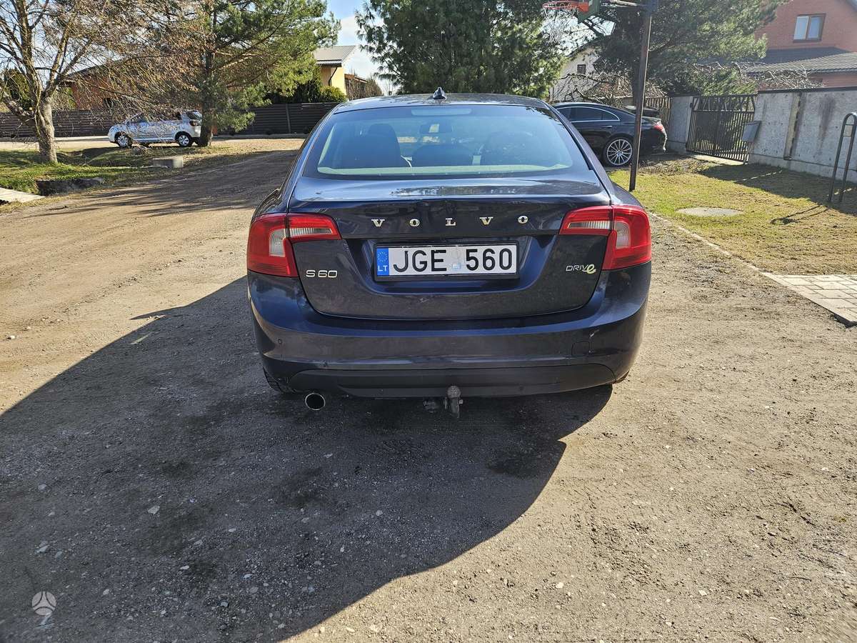 Volvo S60, 1.6 l., Седан