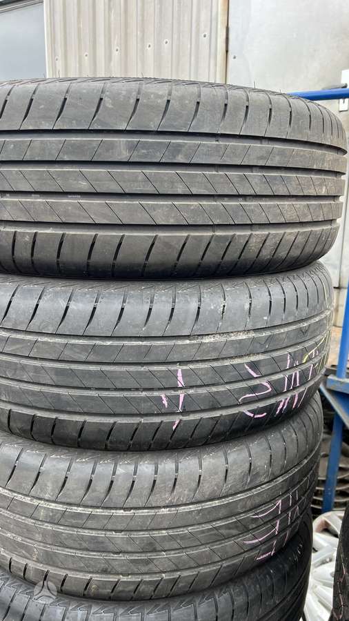 Bridgestone Turanza T005, summer 235/55 R18