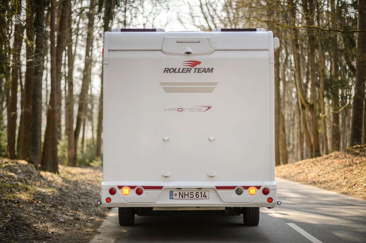Roller Team Kronos 284TL, campers